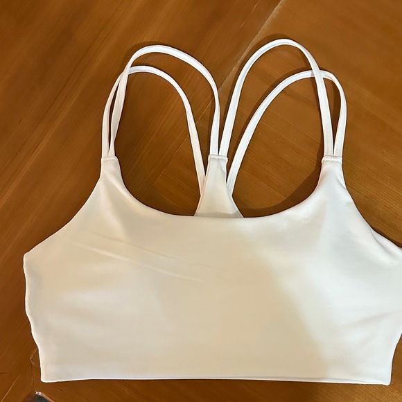 Fabletics Everyday Allstar Sports Bra - NEVER WORN - Picture 6 of 7